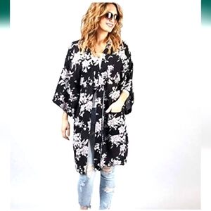 Spiritual Gangster Maya Kimono Black One Size Floral Bohemian Coastal Casual